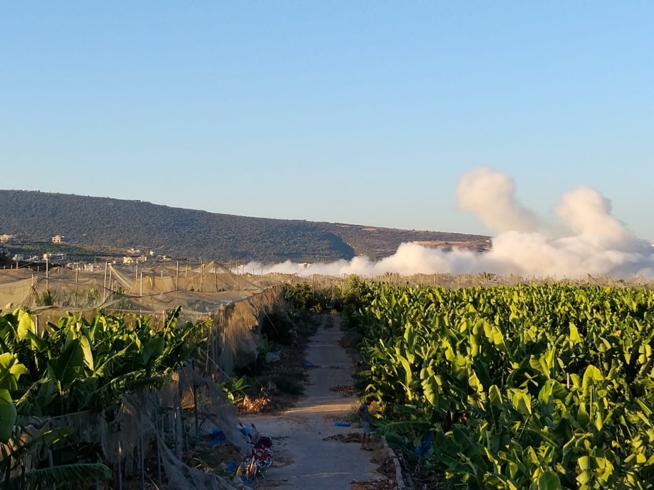 الجيش الإسرائيلي ينفّذ تفجيراً قوياً في بلدة المنصوري