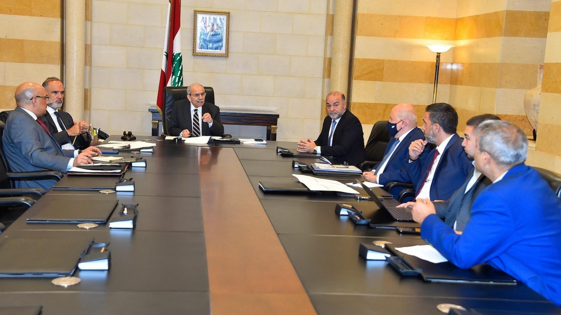 سلام: للإسراع في تأهيل البنى التحتيّة وإزالة آثار الحرب