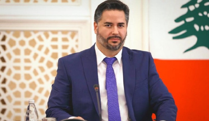 تعليق قبول انتساب أمين سلام الى نقابة المحامين