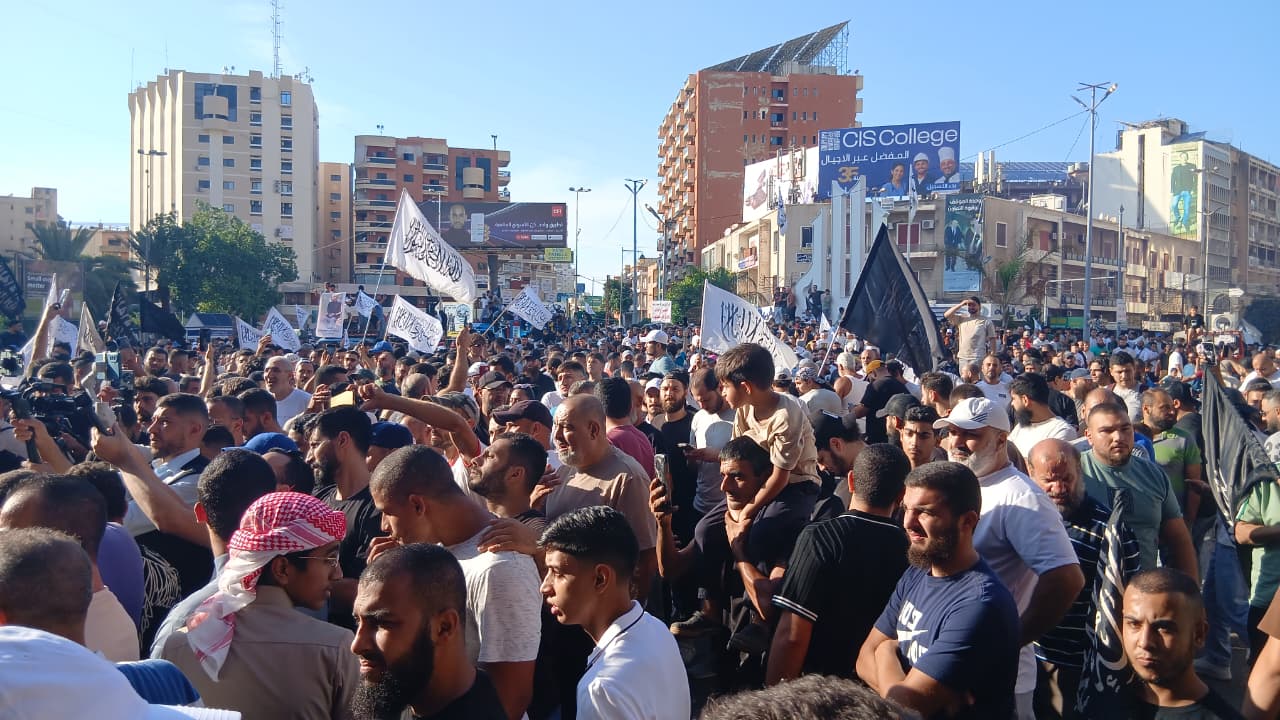 وقفة احتجاجية في طرابلس رفضًا للطعن بقانون العفو