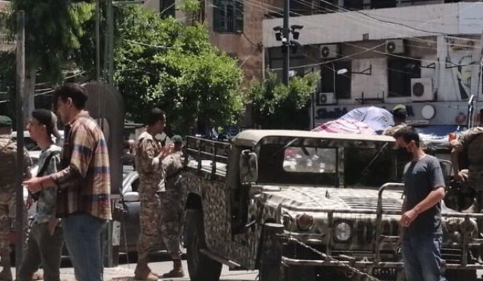 إشكال بين نازحين وأهالي عين الرمانة