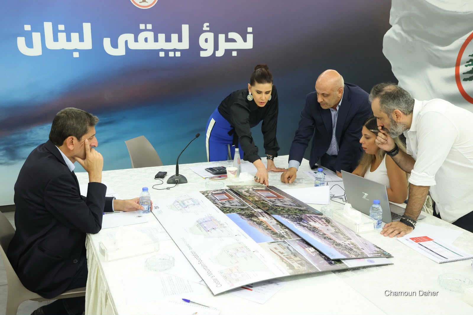 اجتماع في معراب لدراسة فضّ عروض المناقصة تمهيدًا لإرساء مشروع مركز «مؤسسة جبل الأرز» في بشري