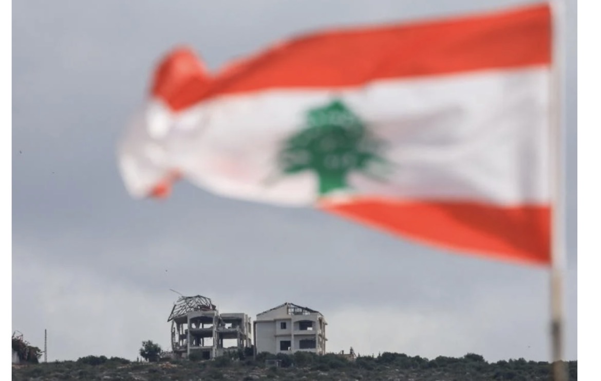 شبح الحرب يلوح في الأفق... لكن هناك من تذكّر قانون الانتخابات