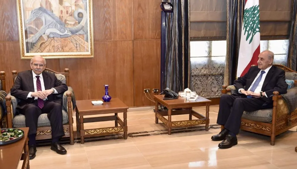 لبنان يترقّب مساره على وقع التوهّج الإقليمي تجدّد المطالبة النيابية لمجلس الأمن بالتمديد لليونيفيل