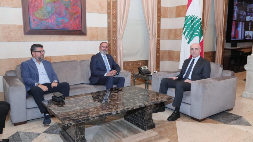 الحجّار تابع دعم التنمية المحلية ومعالجة أزمة النفايات