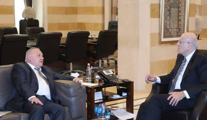 الجيش اللبناني يحقّق في تفجيرات الـ«بيجر»... وتشكيك بتعاون «حزب الله»<br />
«الحزب» يفضل إجراء تحقيقاته الداخلية… وميقاتي يطلب مساعدة دولية