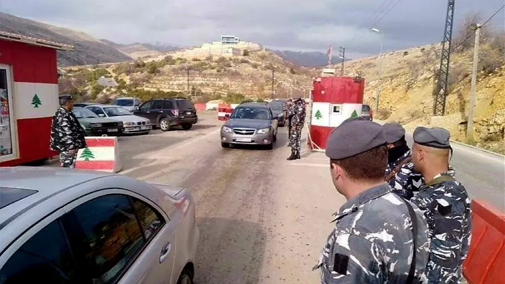 جنبلاط يؤكد الوقوف مع المملكة دون تردّد.. سلام يشدّد على عدم التهاون مع العابثين بالأمن الداخلي