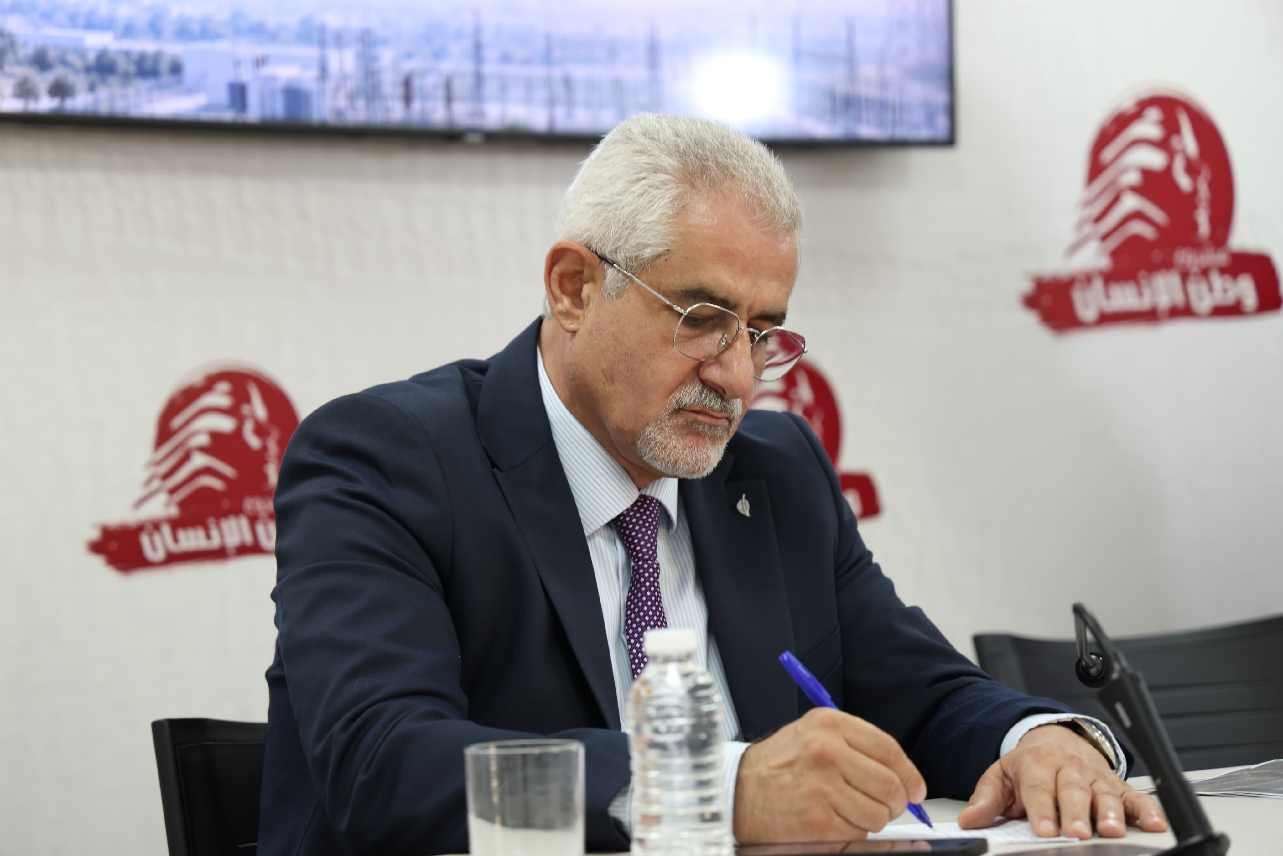 افرام وعطية يطرحان خطة لإصلاح الكهرباء: التحوّل إلى الغاز وتوسيع الاستفادة من الطاقة الشمسية وخفض كلفة الإنتاج