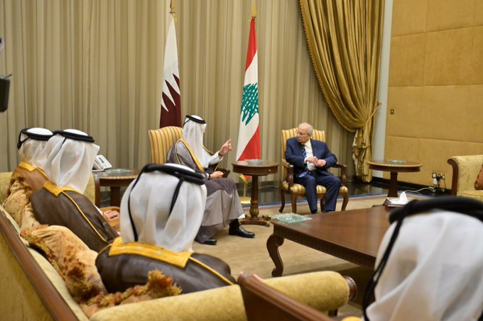 سلام يستقبل رئيس الوزراء ووزير الخارجية القطري في مطار بيروت