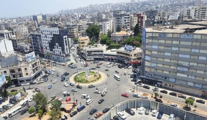 في طرابلس… قطع طرقات احتجاجًا على إقفال بور الحديد