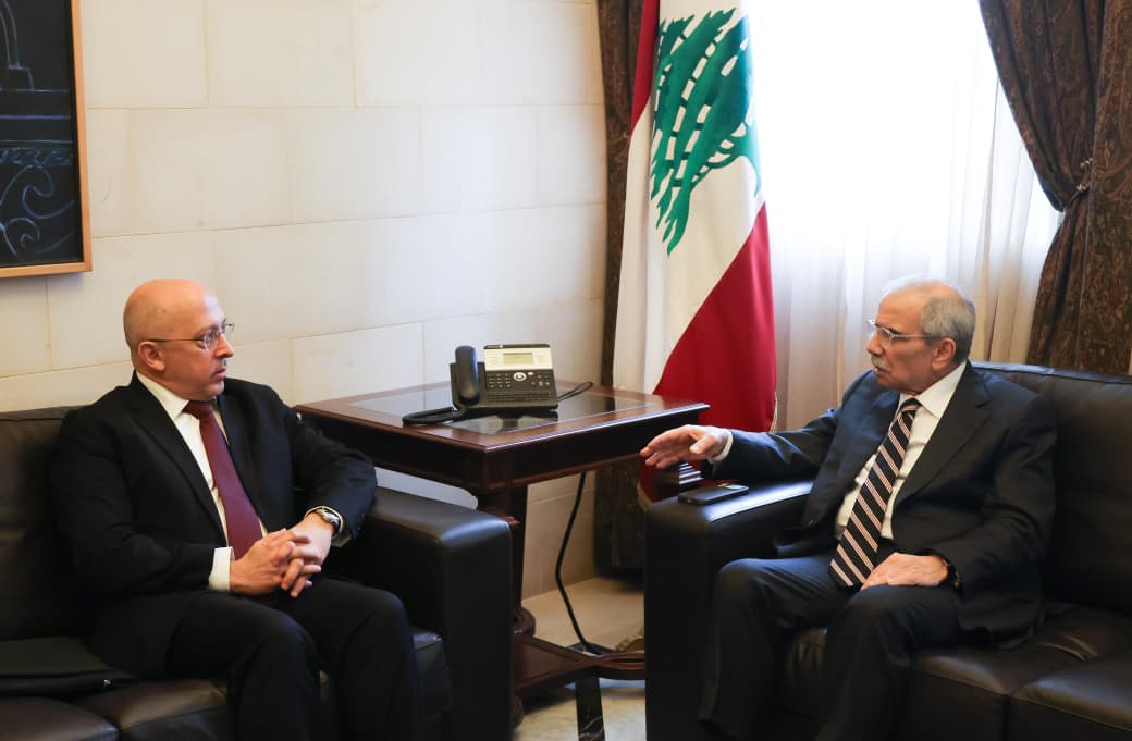 المفاوضات وبديل اليونيفيل والكهرباء بين سلام وآلان عون