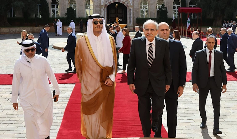 مشروع الكهرباء: تمويل قطري لإنتاج تغذية أكبر بكلفة أقلّ<br />
هل عادت قطر إلى لبنان؟