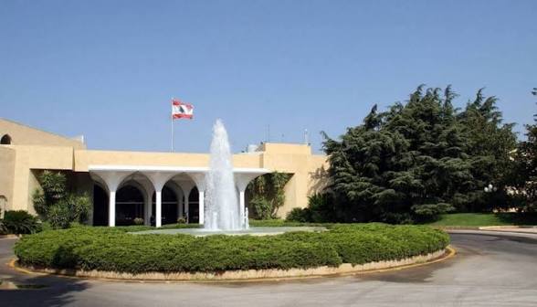 بارو في قصر بعبدا على رأس وفد فرنسي رفيع المستوى