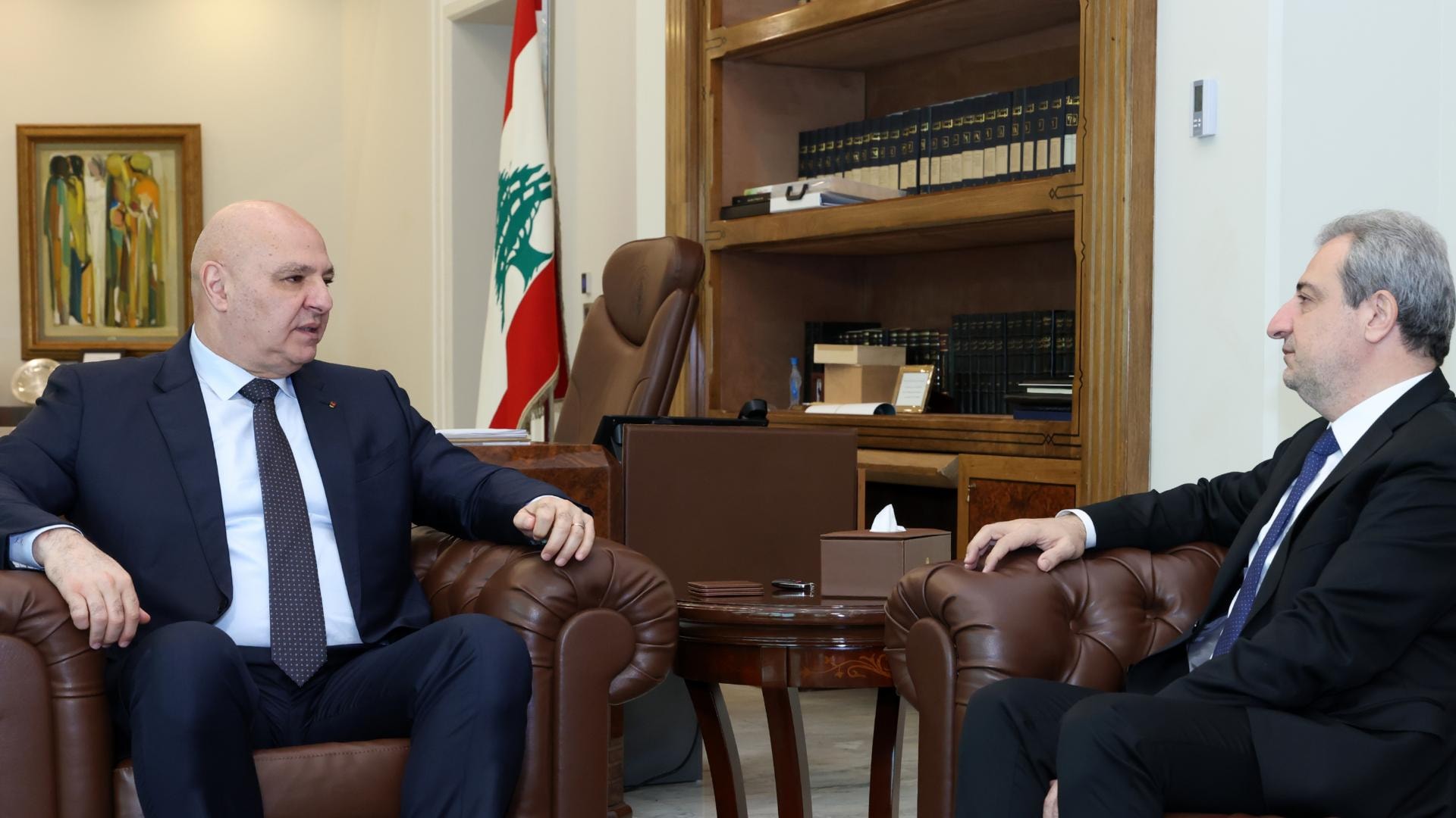 الرئيس عون عرض وأبو فاعور للأوضاع