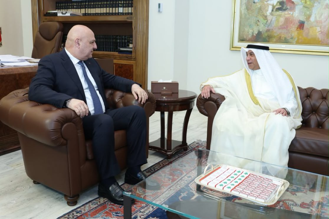 الرئيس عون التقى حاكم مصرف ابنان وسفير الكويت وبرناسكوني ويشدّد على الاستقرار النقدي والإصلاح المصرفي وحماية حقوق المودعين