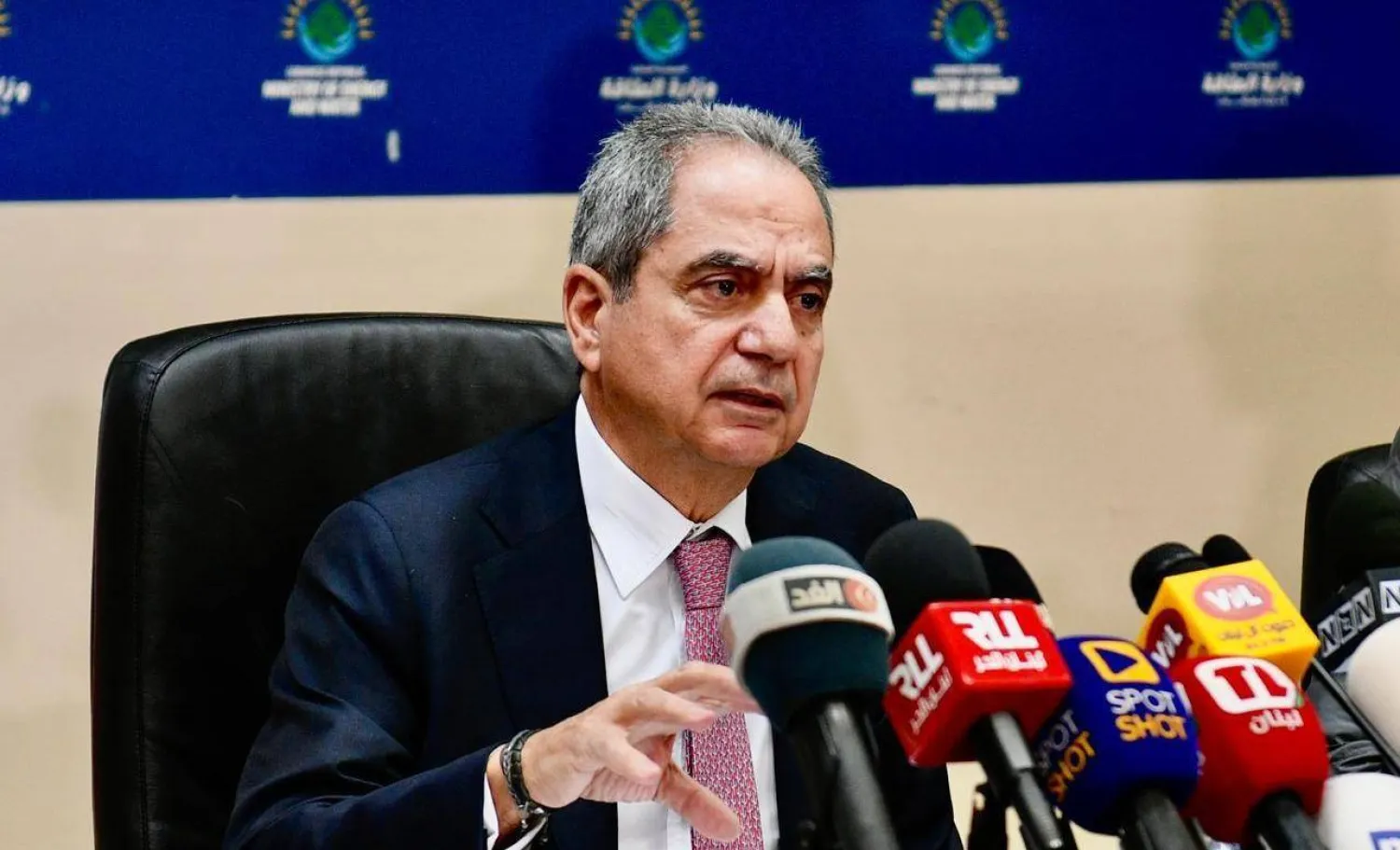 حرب قضائية بين «القوات» و«الوطني الحر» على جبهة وزارة الطاقة<br />
شكاوى وإخبارات واتهامات متبادلة بالفساد