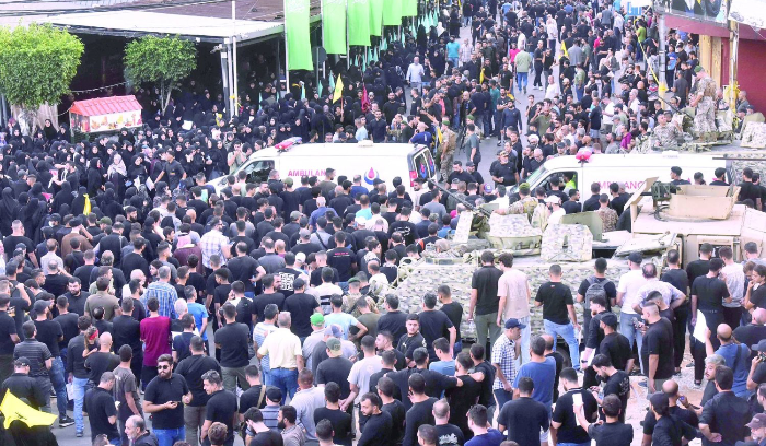 يوم ثانٍ من الحرب على اتصالات «حزب الله»<br />
إسرائيل تتحدث عن انتقال مركز ثقل الحرب إلى الشمال