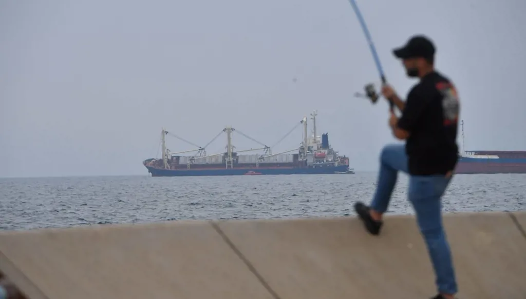 جمود داخلي ترقّباً للانتخابات الإسرائيلية وانعكاساتها... الحزب يتهيّأ لمواجهات وجنبلاط يعود إلى 