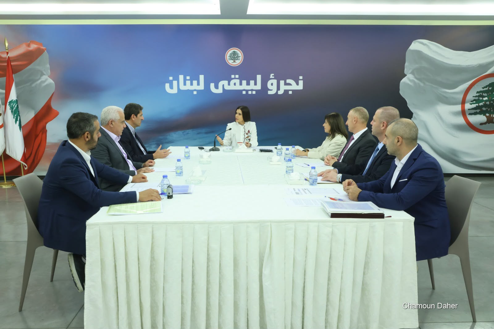 مؤسسة جبل الأرز برئاسة  جعجع تقرّ مساعدات تربوية واجتماعية وطبية لأهالي قضاء بشري