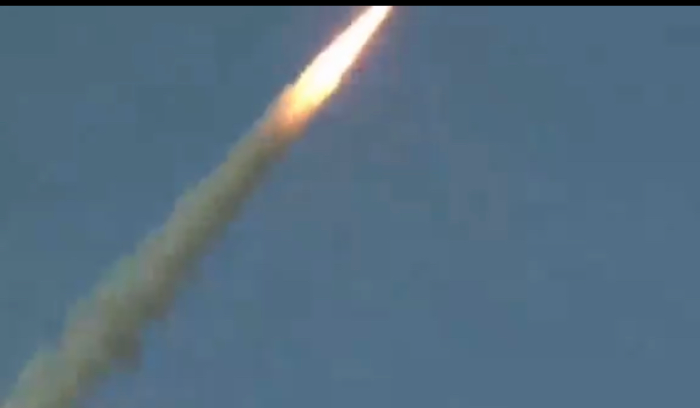 صفارات الإنذار تدوي في مستوطنة ⁧‫المطلة‬⁩ بالجليل الغربي للتحذير من عمليات إطلاق صواريخ