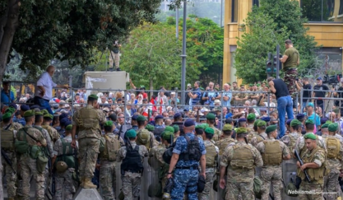 الحرب طويلة وجنبلاط يجدد الدعوة للتسوية... والشارع إلى تحركات جديدة