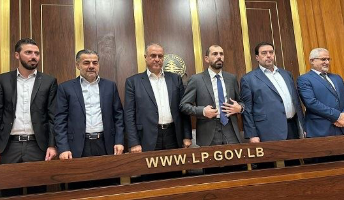 مبادرات الكتل مناورات ولعب في الوقت الضائع 