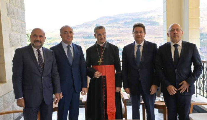 الخارجون من كتلة باسيل يسعون لتحالف نيابي يُخرج انتخاب رئيس للبنان من المراوحة<br />
لا فيتو على قائد الجيش... ومستعدون لمحاورة «التيار الوطني الحر»