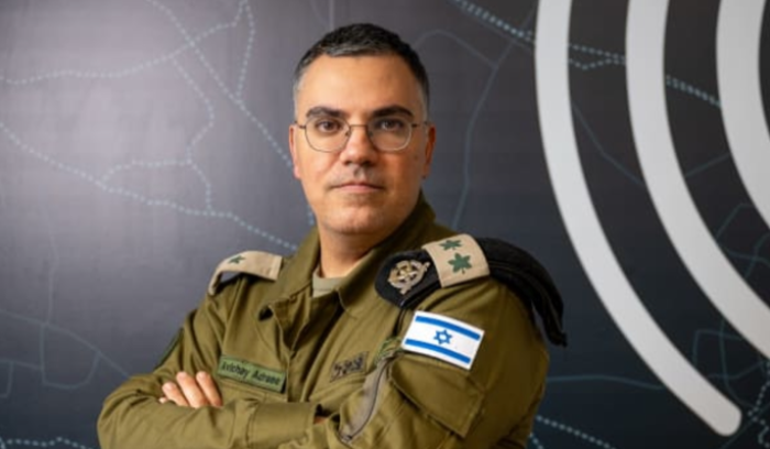 أدرعي: طائراتنا  أغارت على أكثر من 15 منصة صاروخية وبنية عسكرية لـ