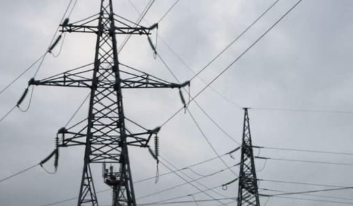 لا كهرباء في مختلف المناطق اللبنانيّة... ما السّبب؟