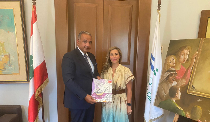 المرتضى التقى غندور واثنى على جهودها في اظهار ابهى صورة عن لبنان في بينالي البندقية