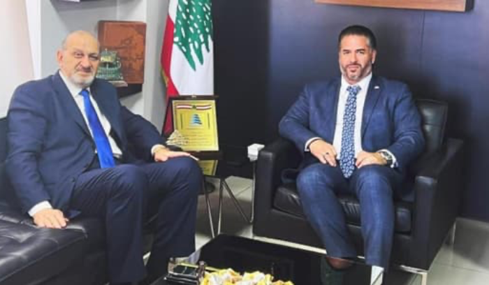 سلام عرض مع رئيس غرفة زحلة والبقاع بالإنابة لأوضاع المنطقة اقتصاديا