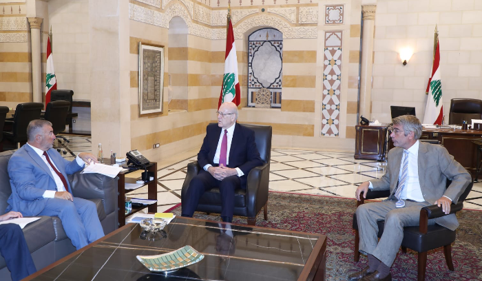 ميقاتي عرض مع فياض لمشروع الطاقة المتجددة وتدعيم كهرباء لبنان