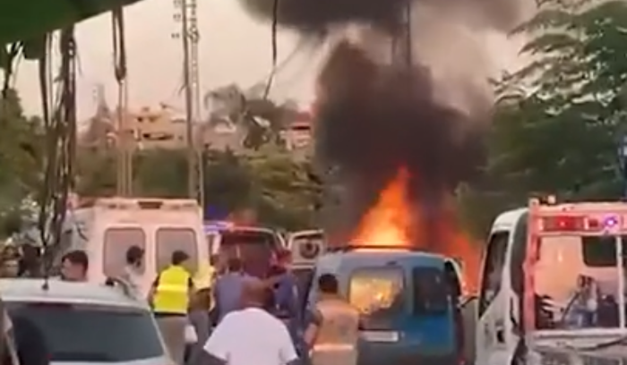 استهداف سيارة على طريق دير قانون