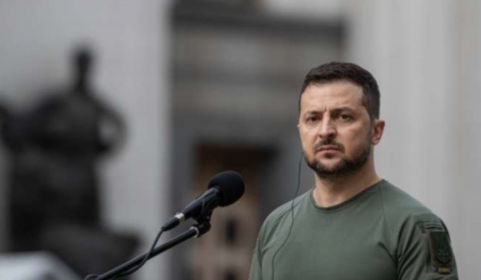 الاستخبارات الروسية: زيلينسكي يتخذ خطوات تهدد بالتصعيد لما هو أبعد من حدود أوكرانيا