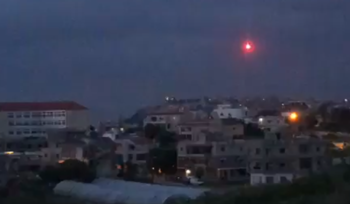 بالونات حرارية في أجواء مدينة صور