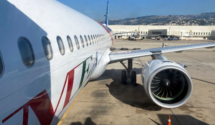 بريطانيا تقرر وقف أنشطة الطيران المدني فوق بيروت