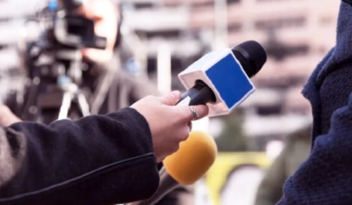 إجراءات لإعلام أجنبي في لبنان.. إرسال فرق ومعدات وتأمين وسائل إتصال بديلة!