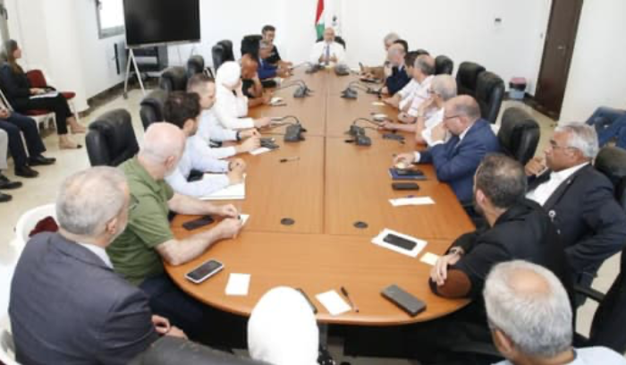الأبيض: مستمرّون في تغطية جرحى الحرب