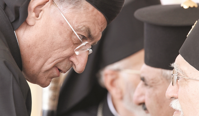 الأحزاب المسيحية: حرب وانتخابات نيابية تحت سقف واحد