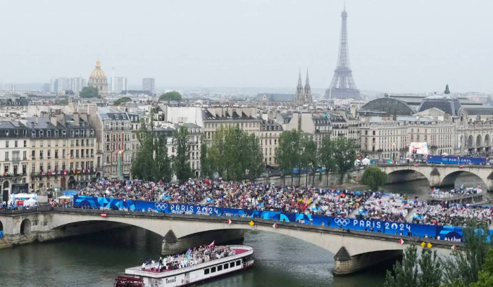 100 يوم من الغموض قبل الانتخابات الاميركية<br />
حزب الله لـ«الديار»: نتنياهو اختار الحل الديبلوماسي للشمال نتيجة قوة المقاومة<br />
<br />
 «القوات» للشيخ قبلان: لا يجب ان ترى الدولة من خلال «الشيعية السياسية»