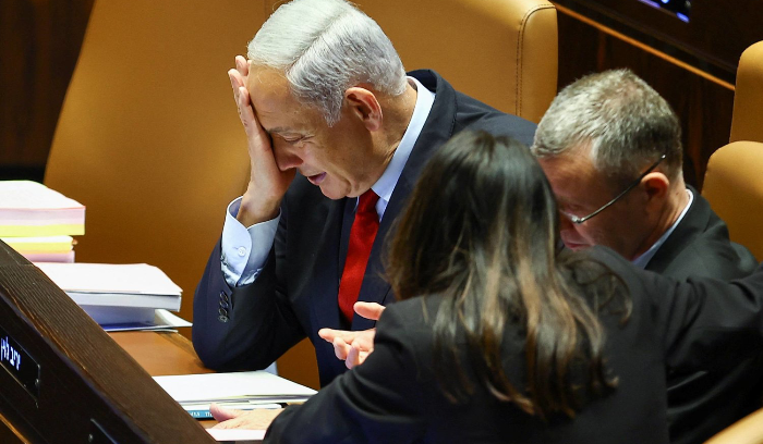 بدء العدّ التنازلي لسقوط مكابرة نتنياهو<br />
برّي: أعطوني 10 أيام حوار وخذوا رئيساً.. والمعارضة تكمل برنامج لقاءات الكتل