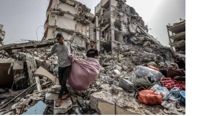 مُفاوضات هدنة غزة تترنّح على وقع المجازر «الإسرائيليّة»<br />
حزب الله يربط إنجاز الإستحقاق الرئاسي بتقديم الفريق الآخر تنازلات<br />
قوة ردع المقاومة جنوباً تبعد شبح الحرب الموسّعة عن لبنان