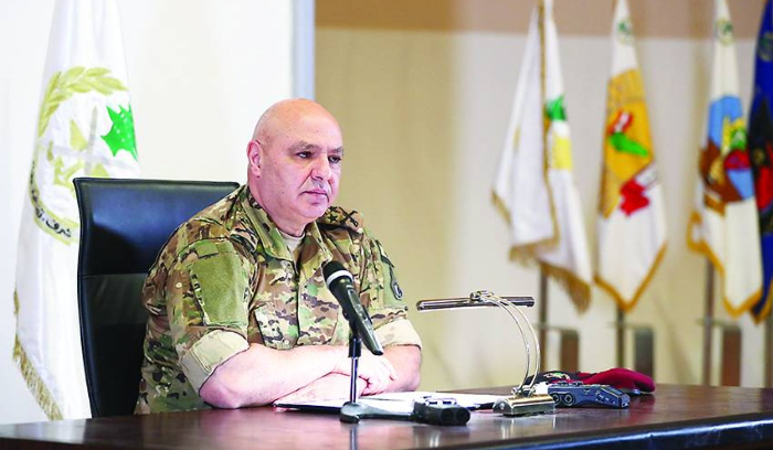 قلق من الشغور في قيادة الجيش... وتلميح لتمديد ثانٍ لولاية جوزف عون<br />
الخلاف يتوسع مع وزير الدفاع... وعقدة الضبّاط الجدد نحو الحلحلة