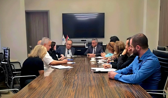 المصارف اللبنانية تشترط صدور مرسوم حكومي لكشف بيانات العملاء<br />
التباسات قانونية وعملانية تحاصر ضريبة أرباح «صيرفة»