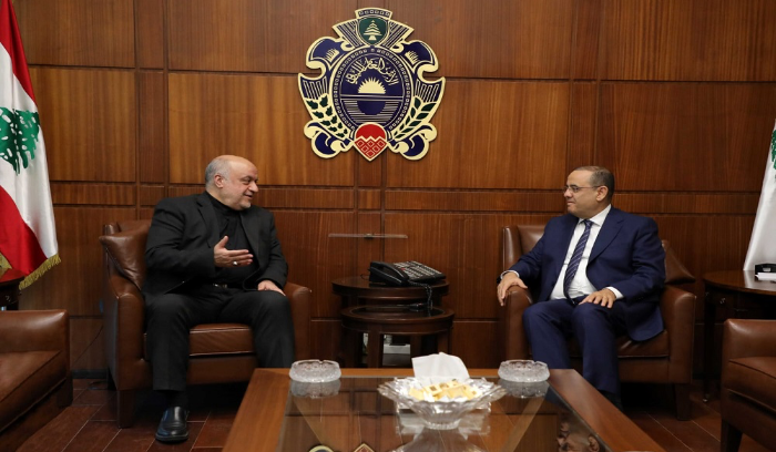 الأوضاع العامة بين البيسري والسفير الايراني