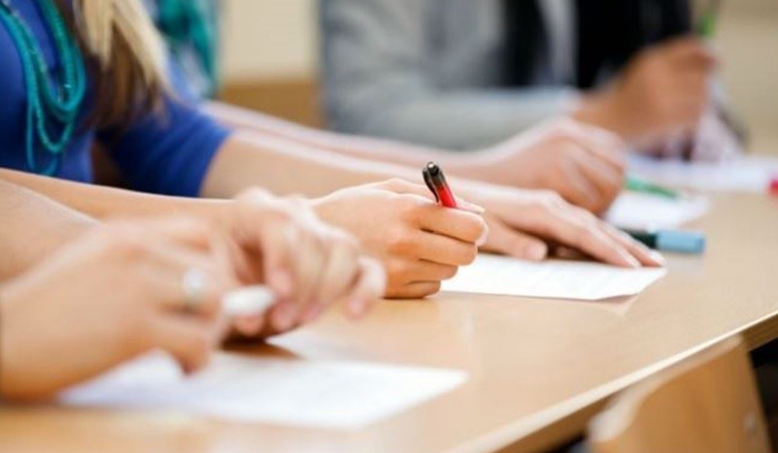 الامتحانات قائمة... لا مصلحة لأحد بإلغائها؟