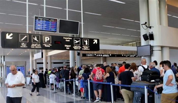 ما بين العطلات والرحلات السياحية وموسم الحج: اكثر من مليار دولار يخسرها لبنان هذا الصيف