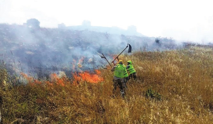 ترقُّب لبناني لنتائج قمة ماكرون - بايدن: مبادرة جديدة أم تحرك للودريان بالتنسيق مع هوكشتاين؟<br />
تعويل على دور عربي بعد انسداد الأمور داخلياً وربطها بالقضية الفلسطينية