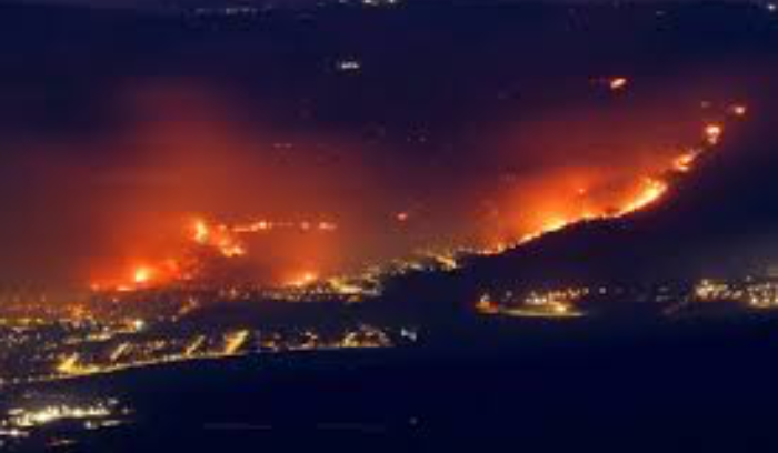 هل يجهض سجال بري ــ جعجع مبادرة الدوحة «التشاورية»؟<br />
سموتريتش يفقد اعصابه ويهدد بقصف بيروت وطهران تحذر!<br />
غارة بسرب من المسيرات والنيران تحرق مستوطنات الشمال