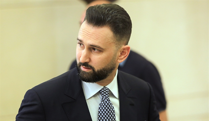 مبادرة لـ«الديموقراطي» بطلب من لودريان؟